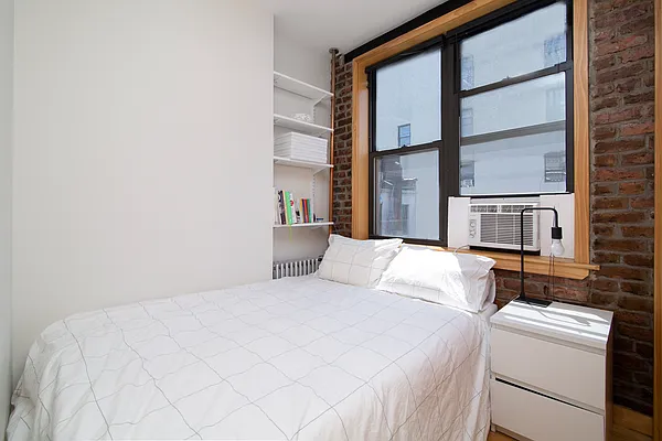 Rented by REAL New York | media 9