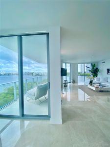 17111 Biscayne Blvd Unit 610, Aventura, FL, 33160