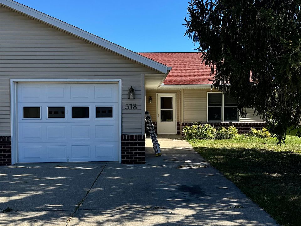 1st image of 518 Golden Grove Dr #15