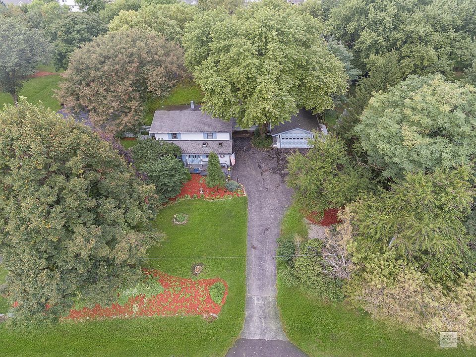 2105 ROUTE 31 WELCOMES YOU HOME! NESTLED JUST OUTSIDE OF TOWN, WALK TO FARMERS MARKET, QUAINT SHOPS 