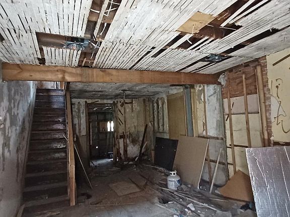 2nd image of 2621 N Sartain St