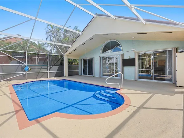1629 SE Shelburnie Way, Port St Lucie, FL 34952