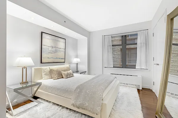 Sold by Compass | media 16