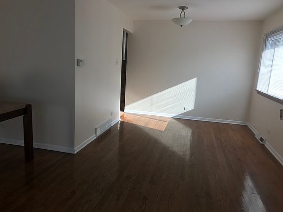 3rd image of 15663 Dante Dr