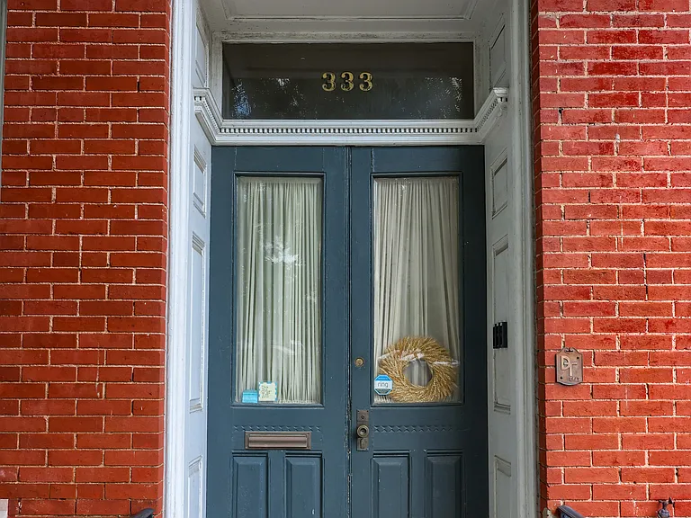 333 E Market St #3 — Photo 7