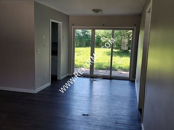 5th image of 3379 SW Kirklawn Ave