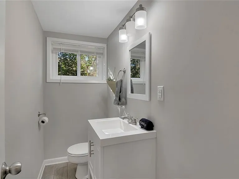 577 Kurtz Rd — Photo 19