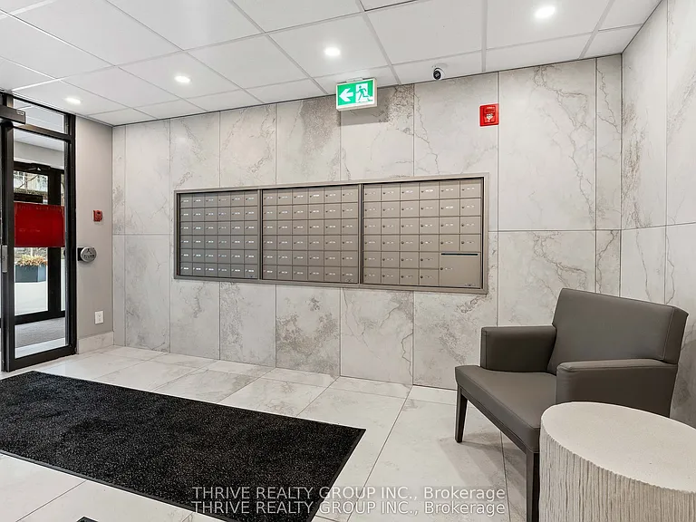 600 Talbot St #803 — Photo 26