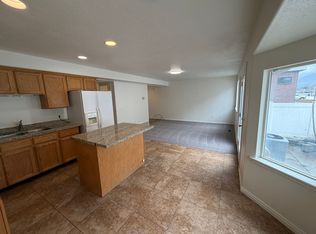 441 W 200 N #1, Bountiful, UT 84010