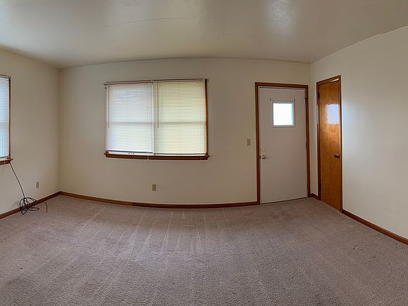 3rd image of 1059 Donegal Springs Rd #1059