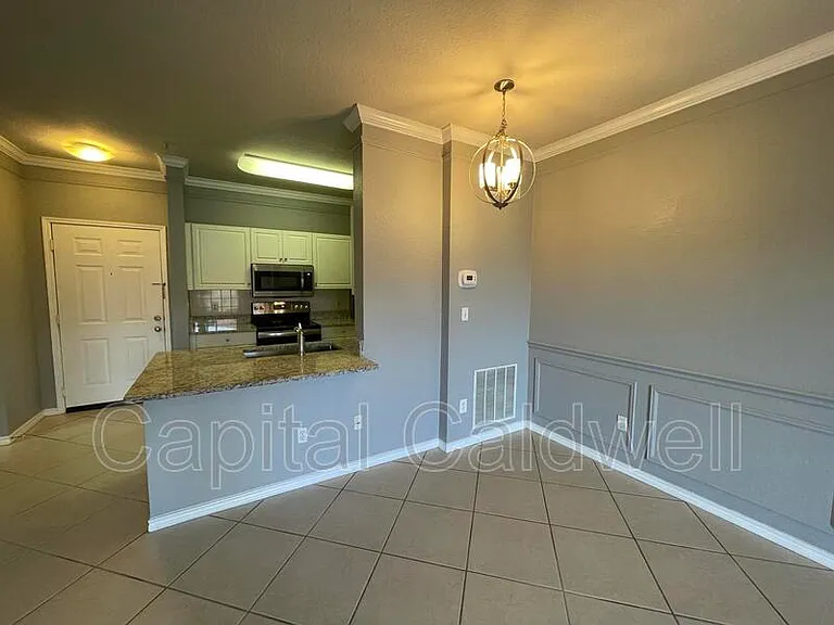 4323 Bayside Village Dr #305 — Photo 6