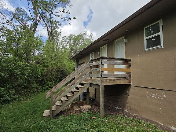 3rd image of 10323 E 18th St S