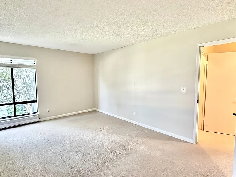 8 Admiral Dr #A227 — Photo 10
