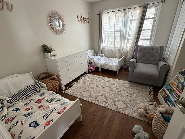 231 Sedore Ave #1 — Photo 15