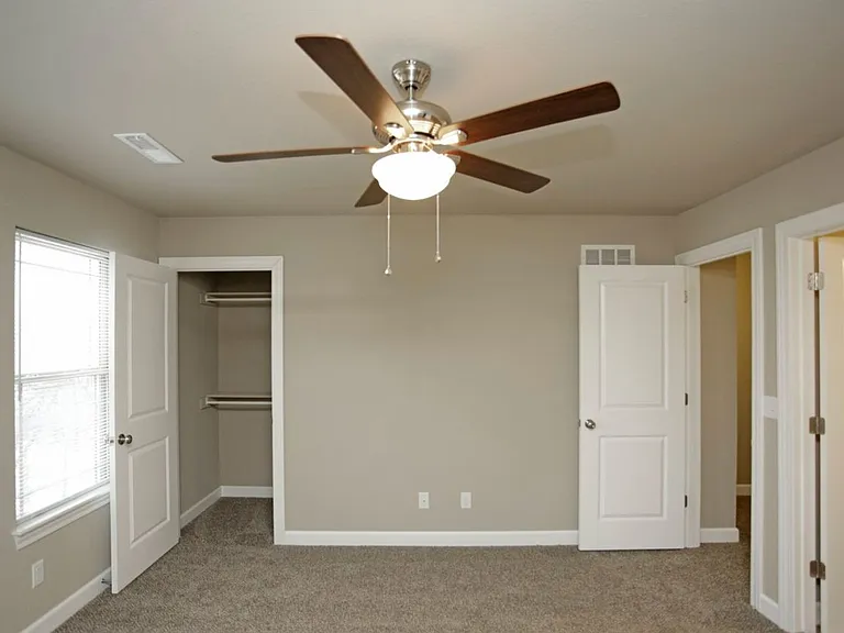Arbor Mist Townhomes — Photo 12