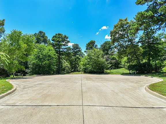 5th image of 3752 Hogan Dr