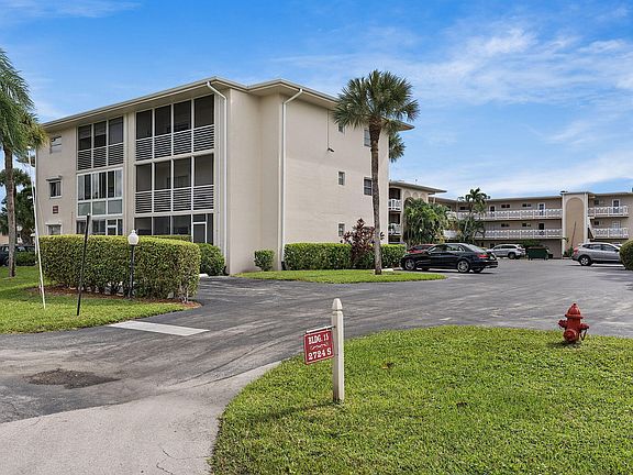 2nd image of 2724 S Garden Drive #309