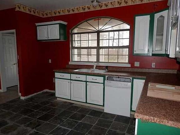 2nd image of 1573 Greene #222