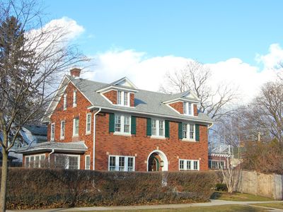 900 Fair Oaks Ave, Oak Park, IL, 60302