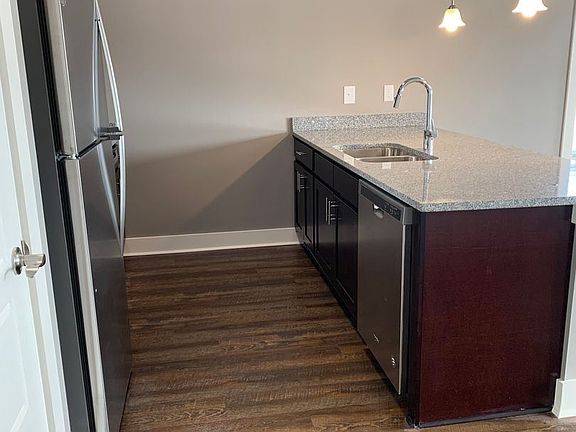 5th image of 2940 Highway 31 W APT C101