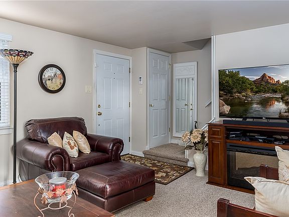 4th image of 22 Oakhill Ave
