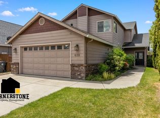 629 Spring Valley Dr, Medford, OR 97501