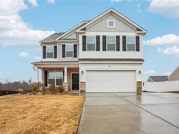 5587 Siler St, Trinity, NC 27370