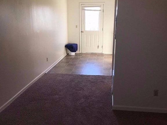 2nd image of 186 S Killarney Ln APT 3