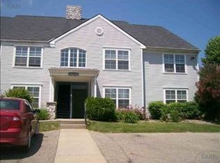 12344 Saint Andrews Way, Fenton, MI 48430