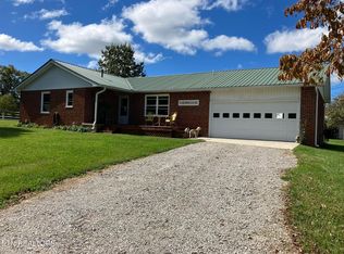 145 Rhum Rd, Clarkrange, TN 38553