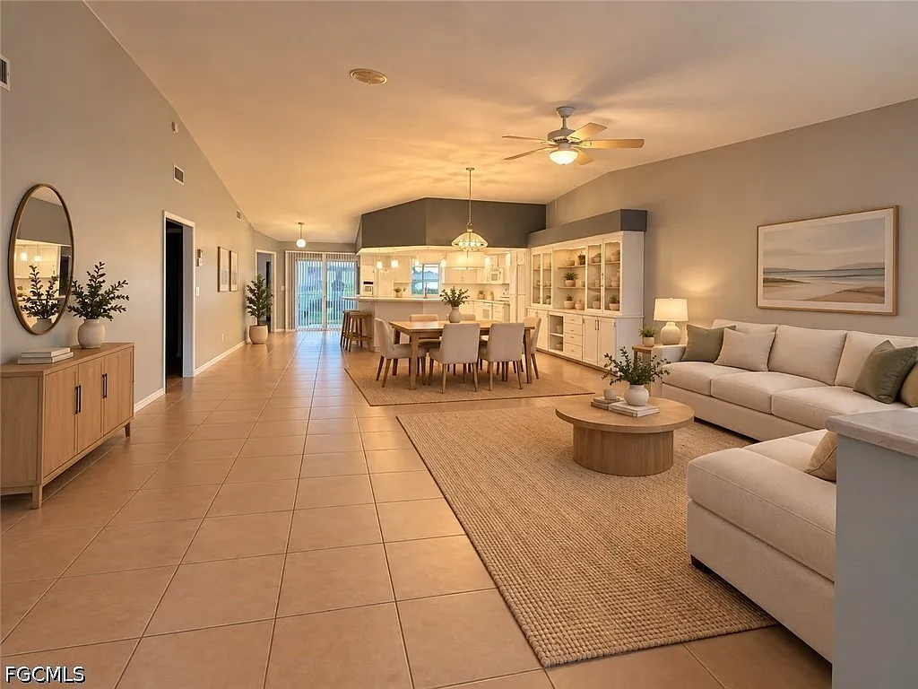 3 bed, 2.0 bath, 1956 sqft, $2,000 — Photo 4