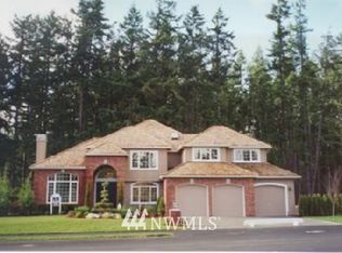 24126 W Greystone #L10, Woodway, WA 98020