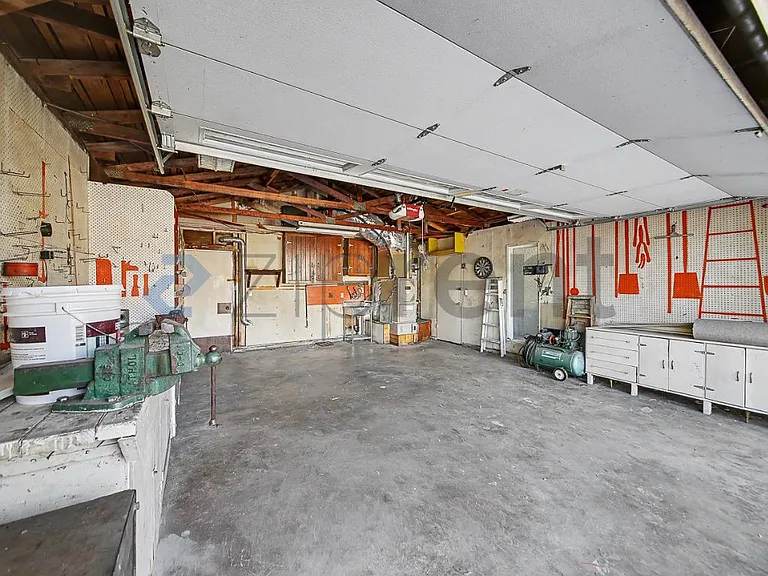 613 Converse Ave — Photo 23