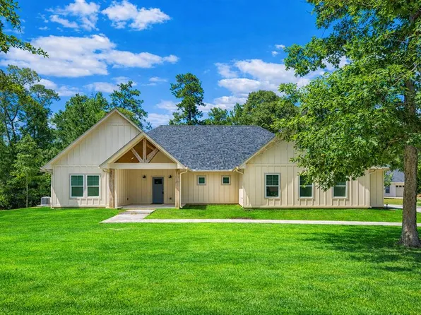 534 Angelina Dr, Brookeland, TX 75931