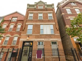 1305 N Greenview Ave #3R, Chicago, IL 60642