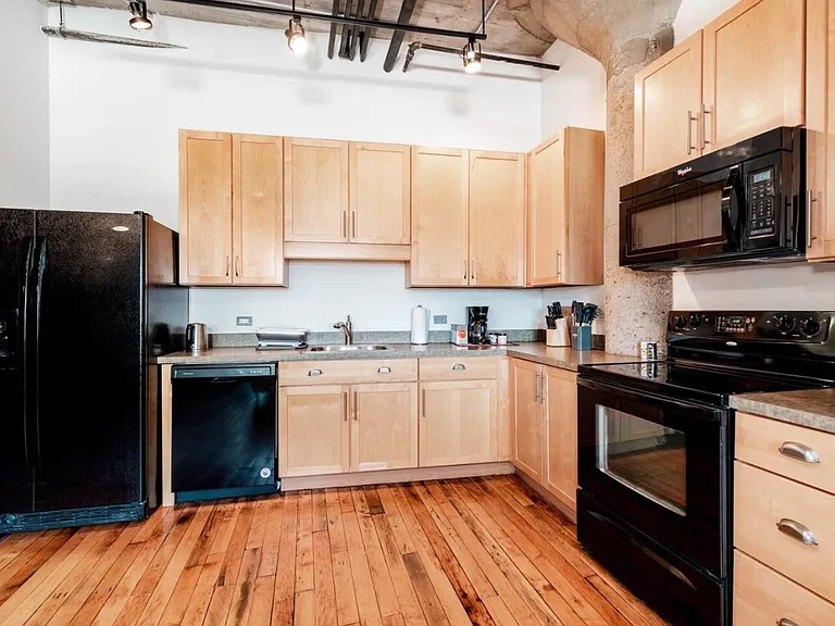 The Adler Frame Lofts — Photo 43