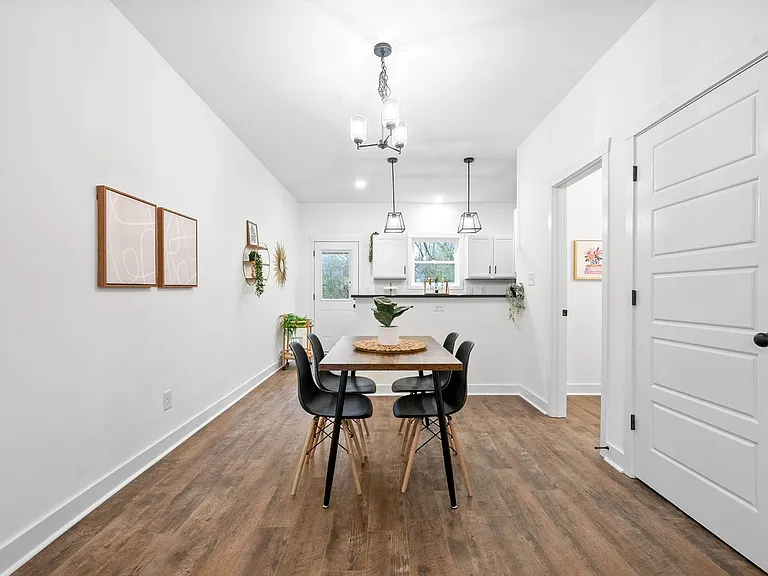 914 Power St #3 — Photo 7