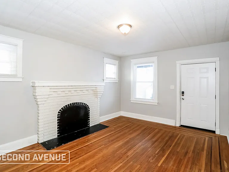 4055 Palos St — Photo 3