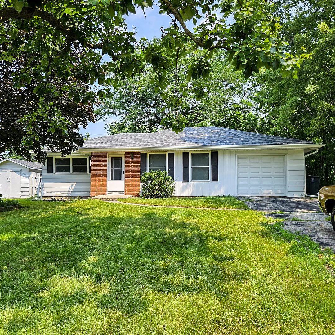 2308 E Sand Lake Rd photo 1