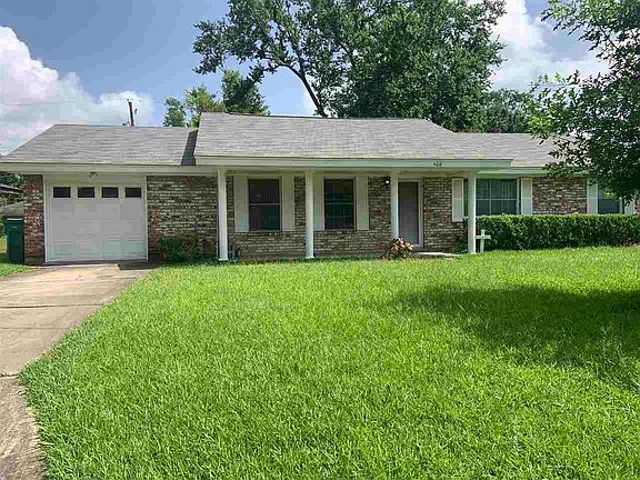 2nd image of 508 Gardenia Ave