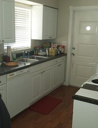 5th image of 3200 56th Way N