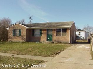 10220 Waycross Ave, Louisville, KY 40229