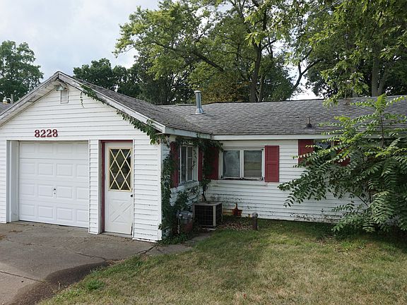 2nd image of 8228 Greenfield Shores Dr