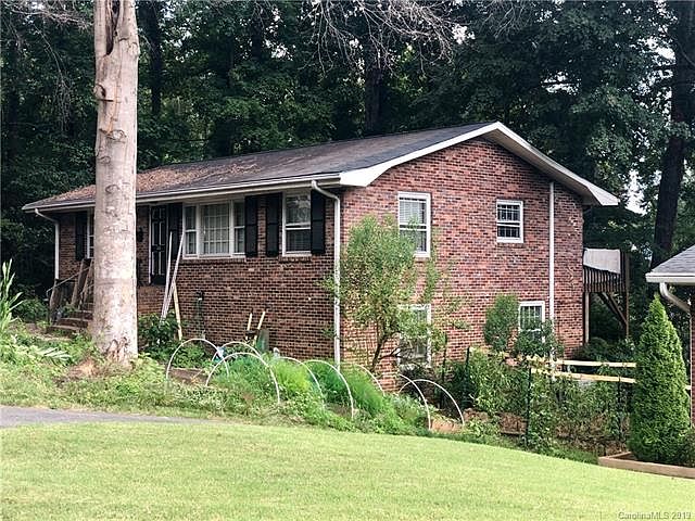2nd image of 3335 Windsor Dr