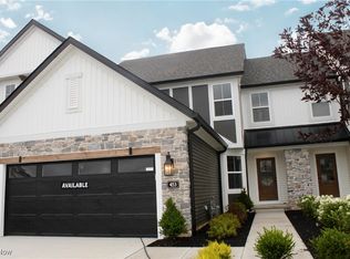 453 Bordeaux Blvd, Broadview Heights, OH