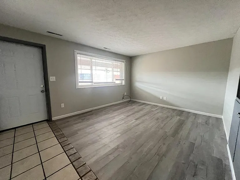 345 E 20th Ave #A — Photo 10