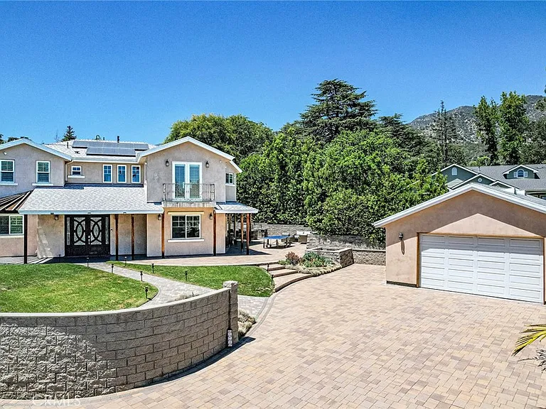 1217 Olive La Canada — Photo 23