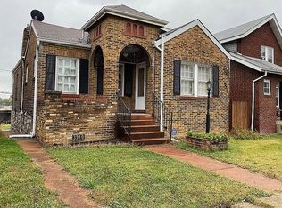 3940 Kingsland Ct, Saint Louis, MO 63116