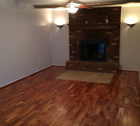 3rd image of 779 N Main St