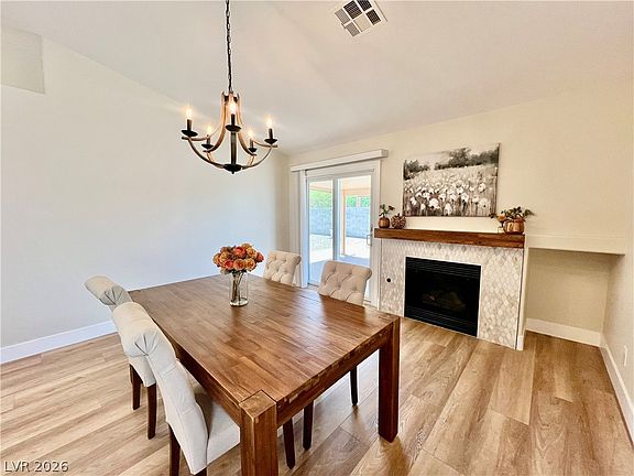 2nd image of 889 Cozy Valley St